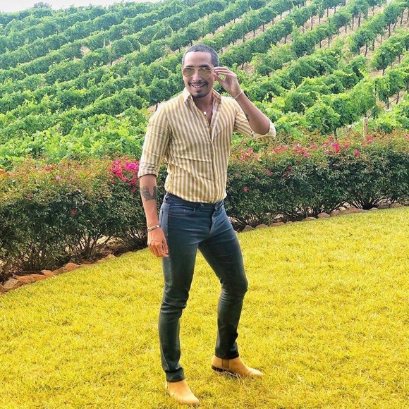 Meet your Posher, Fernando - Picture 4 of 8